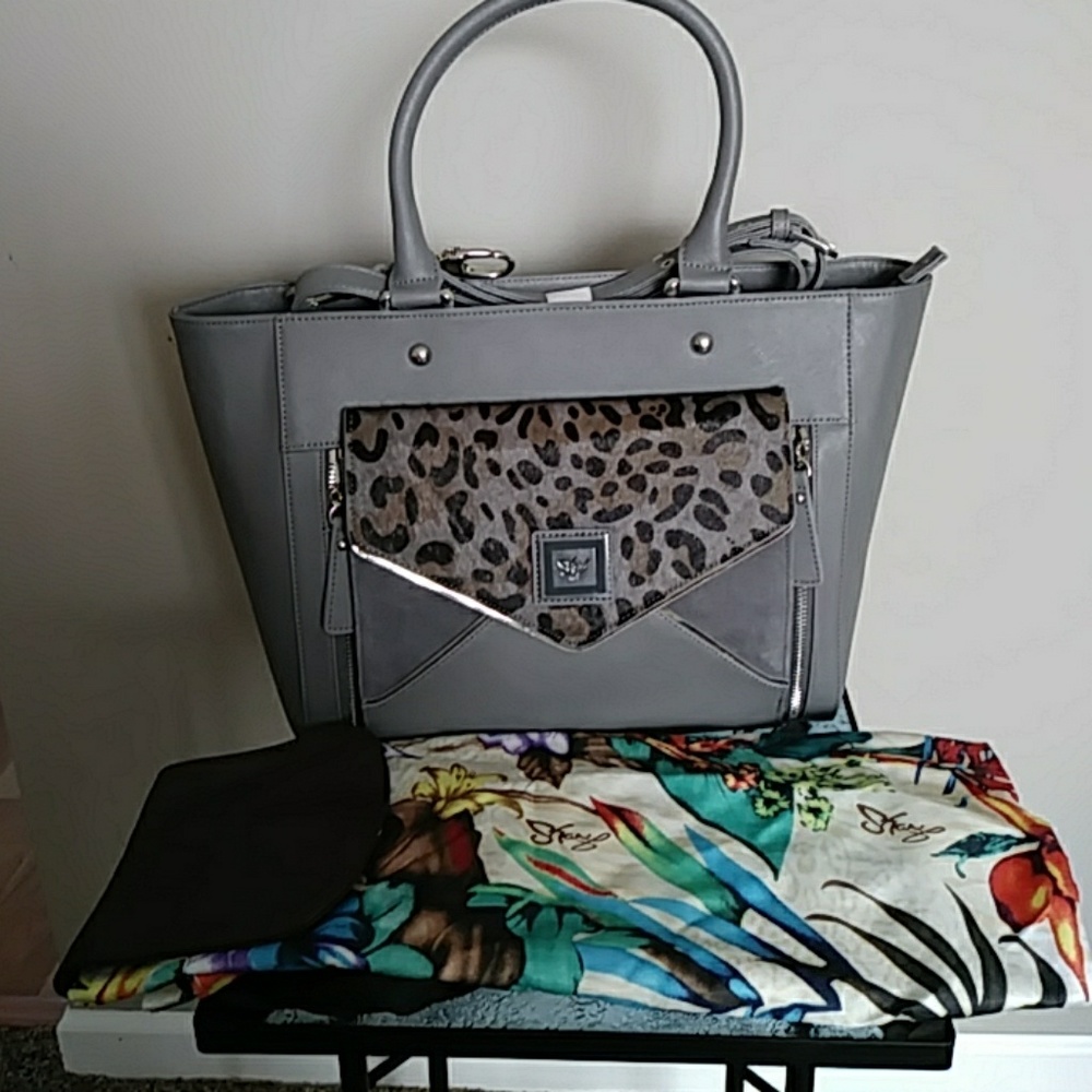 Purse - Picture 3 of 4